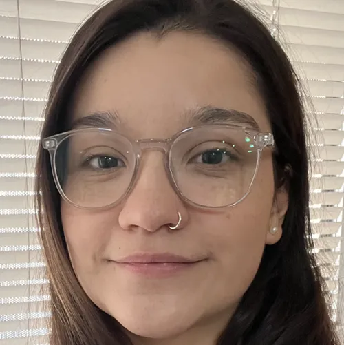 Perfil de alondra G.