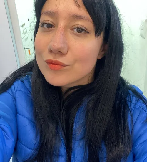 Perfil de alexa R.